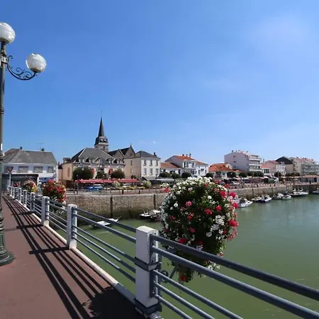 Les Volets Bleus Hébergement de vacances Saint-Gilles-Croix-de-Vie